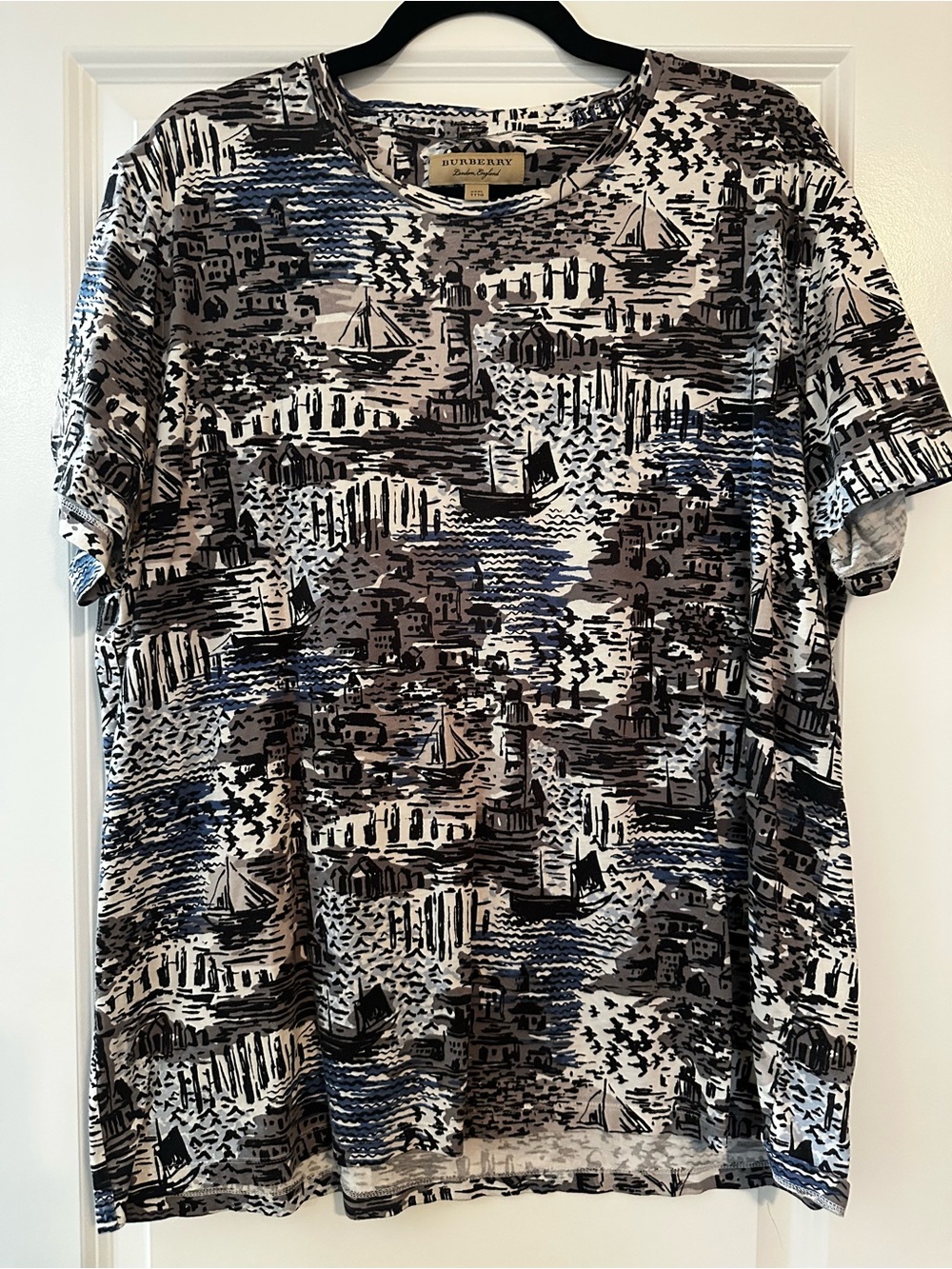 Burberry Short-Sleeve Scenic Print T-Shirt — White, Black & Blue